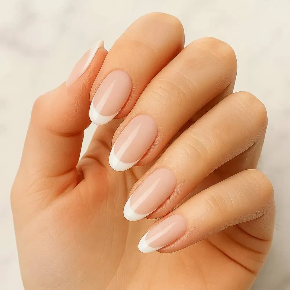 Classic French Tip – Semi-Cured Gel Nail Strips