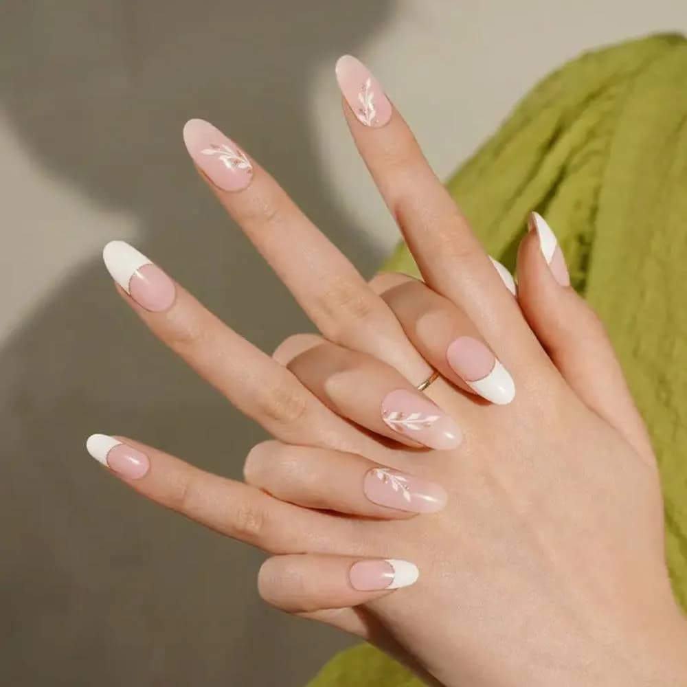 French Tip Bloom – Semi-Cured Gel Nail Strips