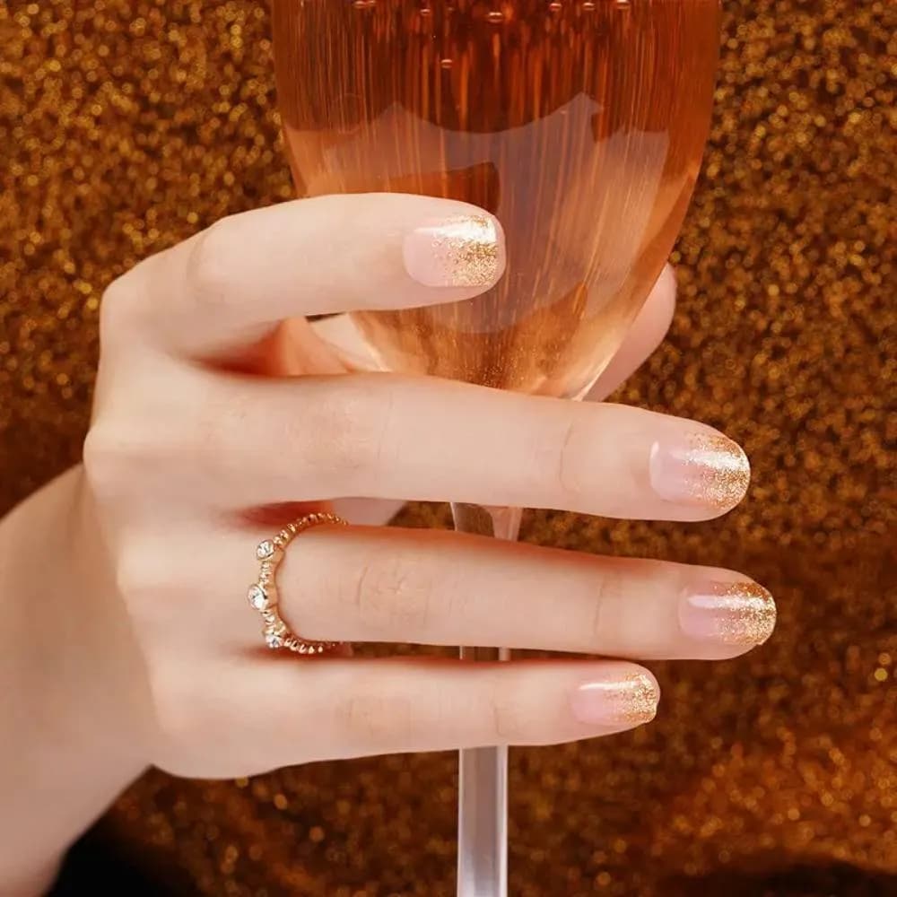 Gold Dipped – Semi-Cured Gel Nail Strips