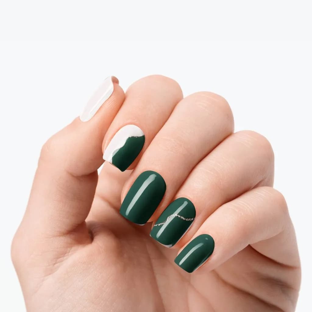 Golden Ivy – Semi-Cured Gel Nail Strips