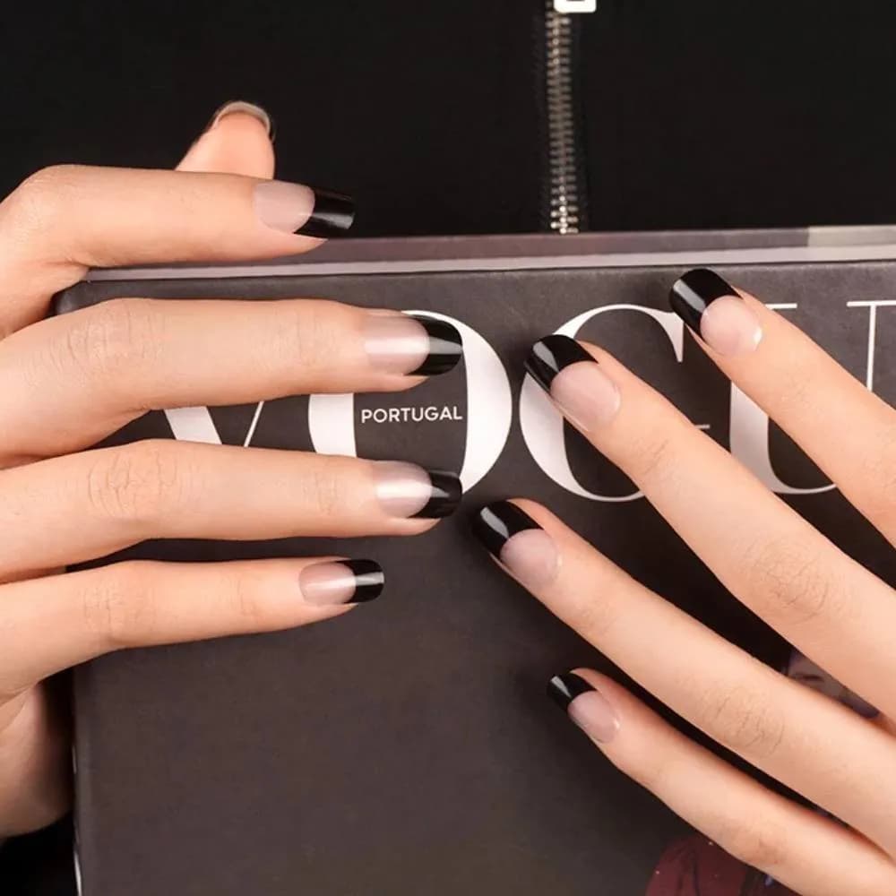 Midnight French – Semi-Cured Gel Nail Strips