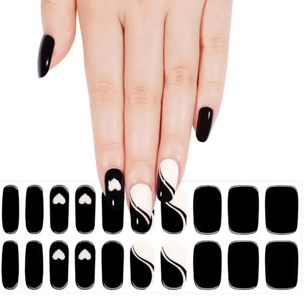 Midnight Heartbeat – Semi-Cured Gel Nail Strips