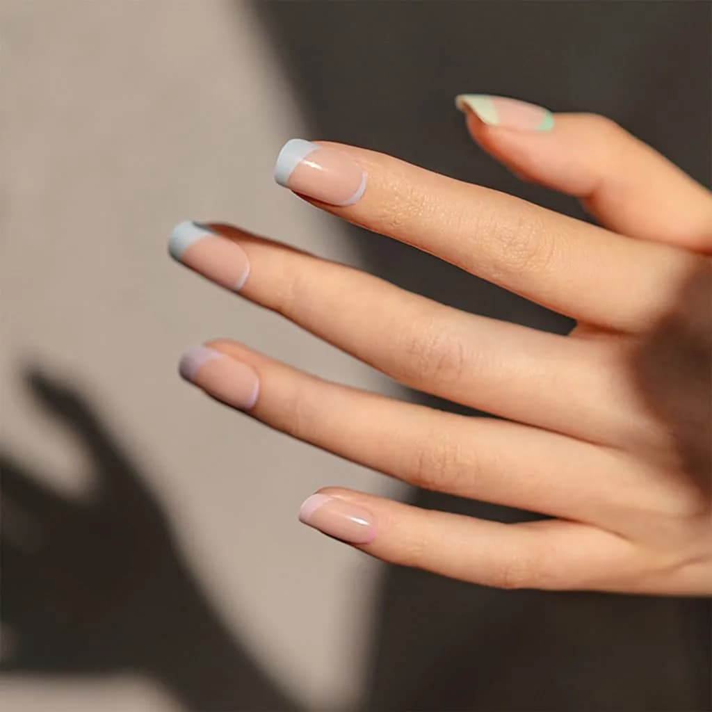 Pastel French Twist – Semi-Cured Gel Nail Strips