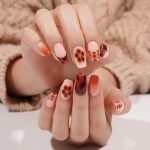 Amber Bloom Semi-Cured Gel Nail Strips - Image 2
