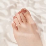 Nude Swirls Semi-Cured Pedicure Gel Nail Strips - Image 4